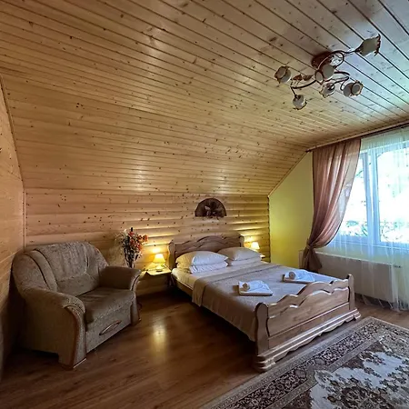 Lodge у брусків *