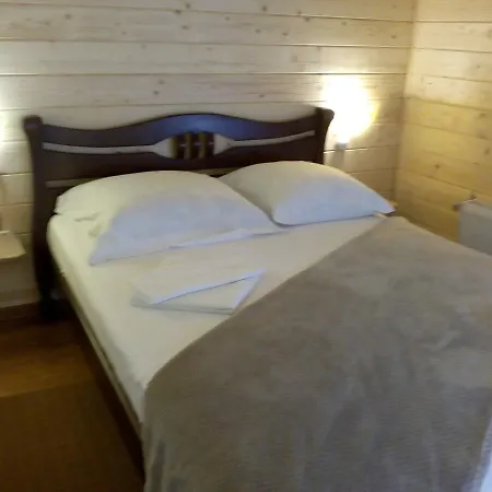 Domek letniskowy у брусків *