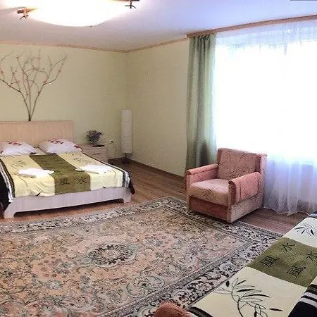 у брусків Gerendaház Mizhhirya (Transcarpathia)