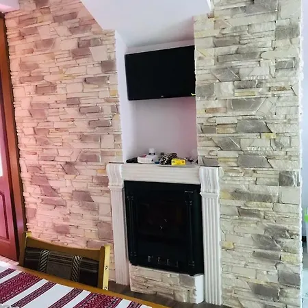 Lodge у брусків *